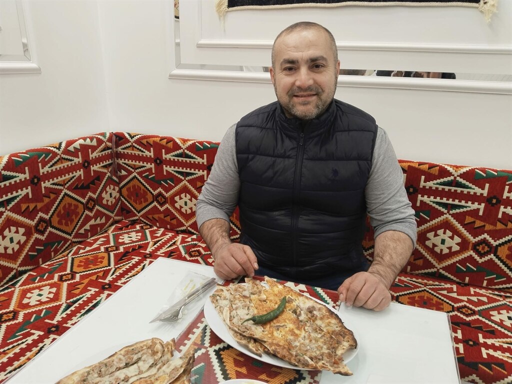 ‘Yemek, Iftara Yakın Zamanda Mas