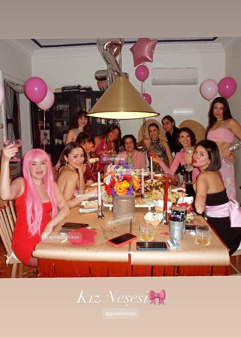 Zeynep Bastık Doğum Günü