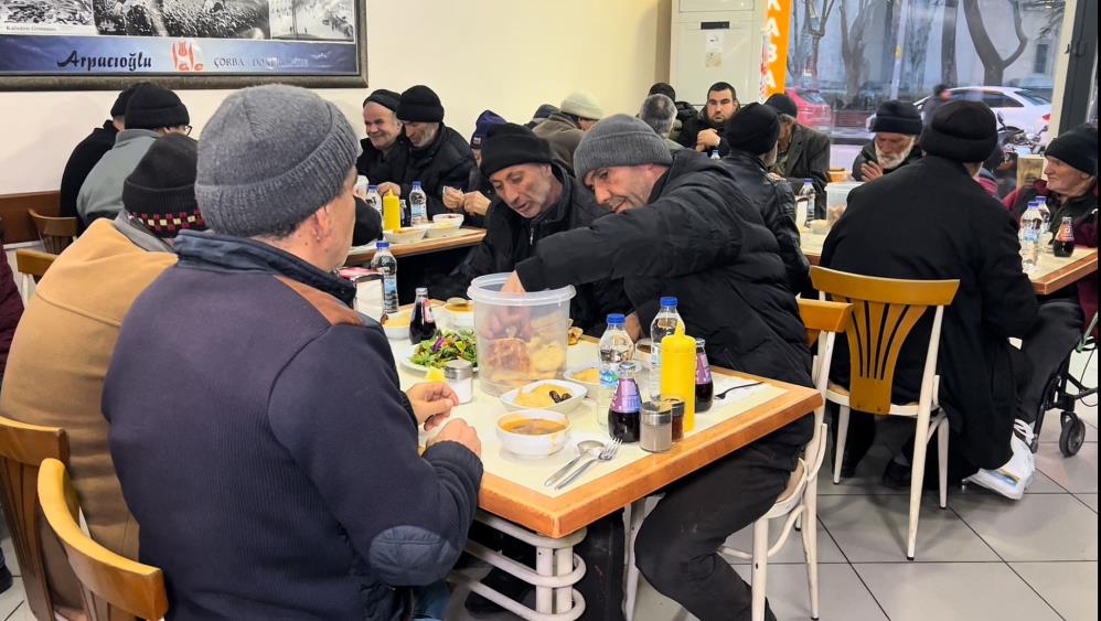 17 Yıldır Ücretsiz Menğ