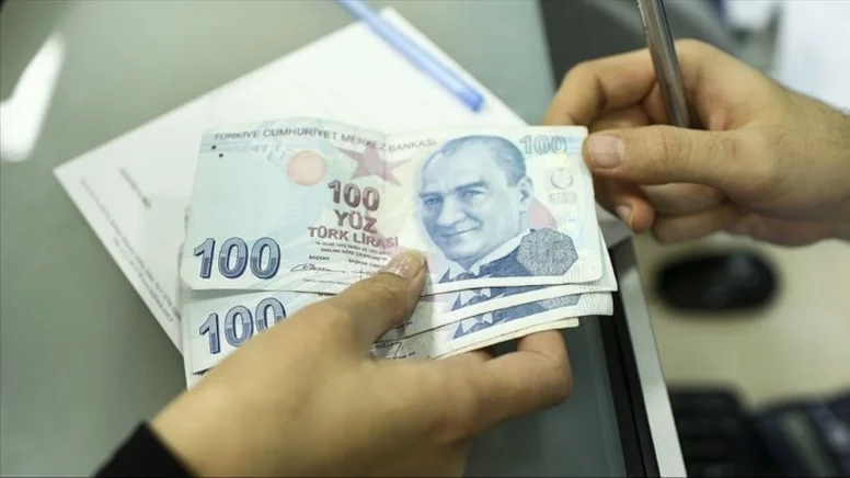 100 Lira