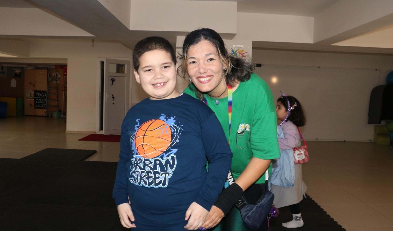 7 Yaşına Kadar Konuşamayan Otizmli Ayaz