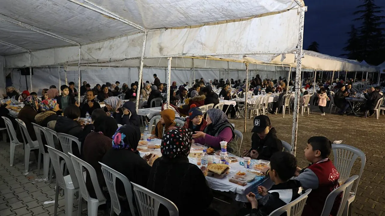 2025, Afyonkarahisar'da iftar yemekleri nerelerde dağıtılacak?