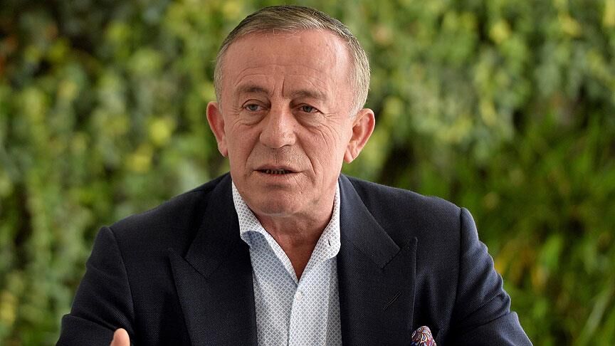 Ali Ağaoğlu kimdir?