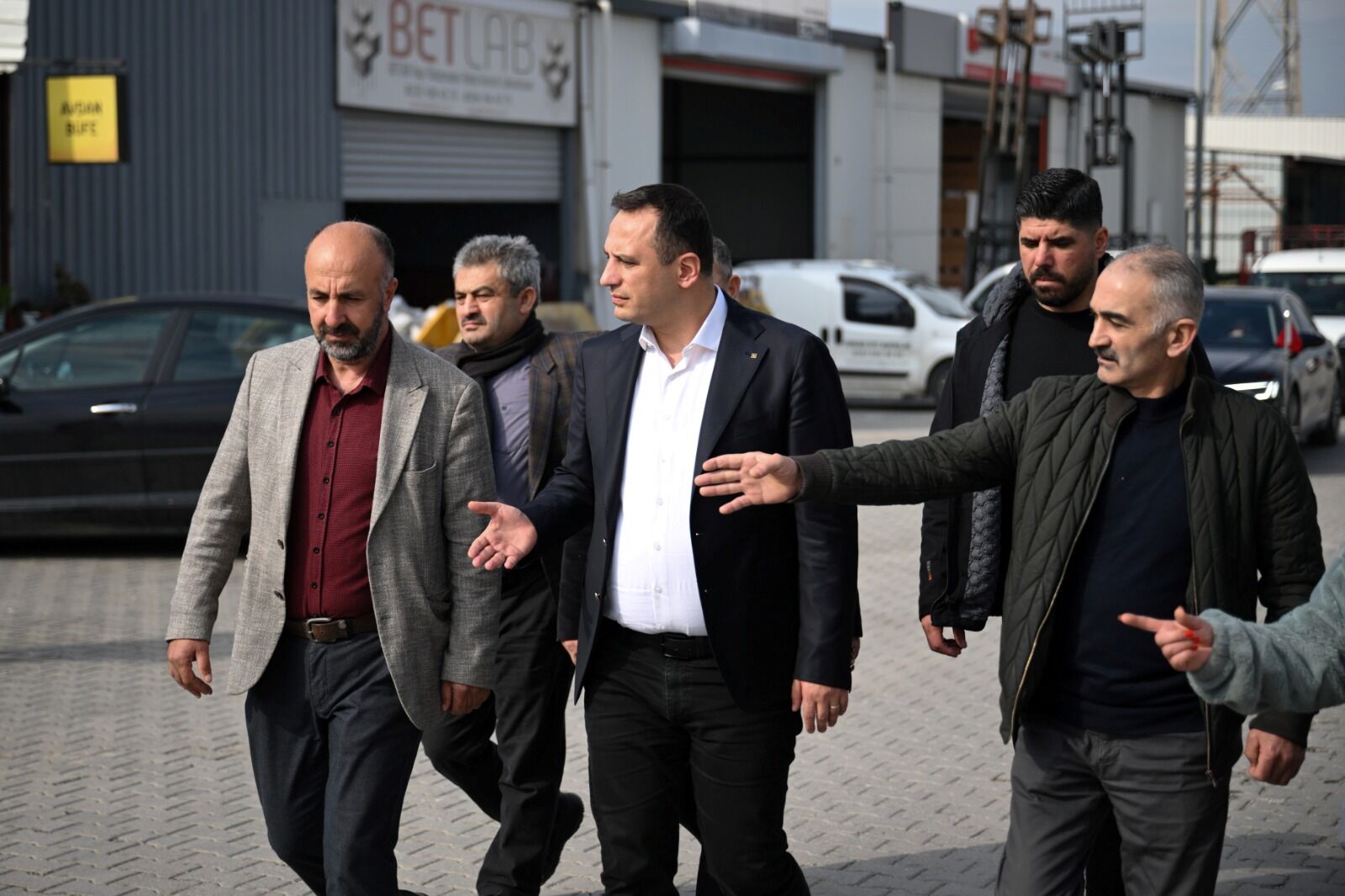 Bornova Geri Kazanımcılar Sitesi