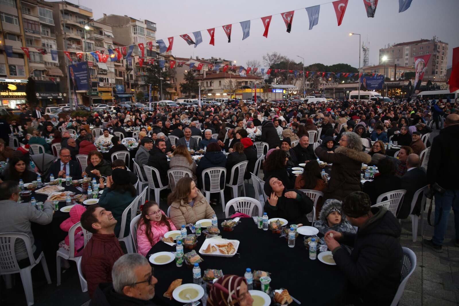 2025, Bursa'da nerelerde iftar çadırları kuruldu?