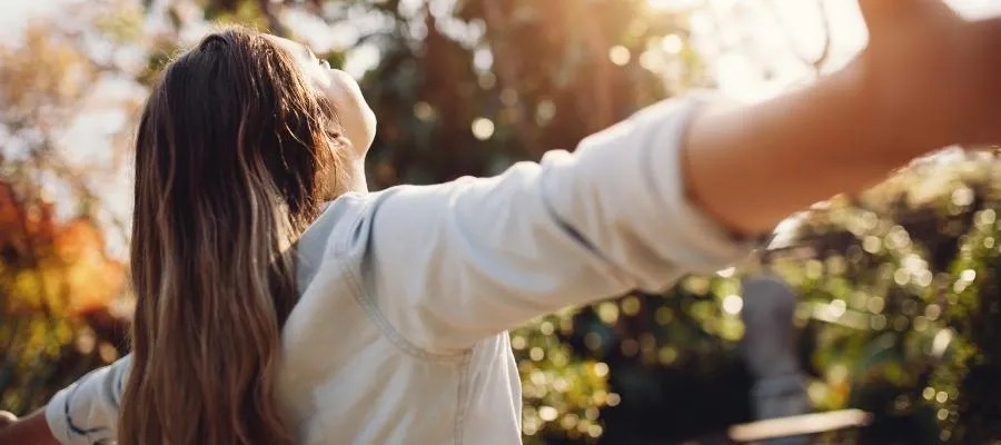Büyüme hormonunu artırır