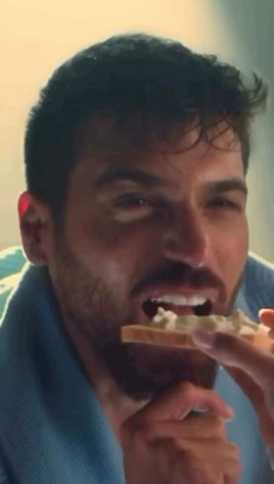 Reklam Filminde Rol Aldı