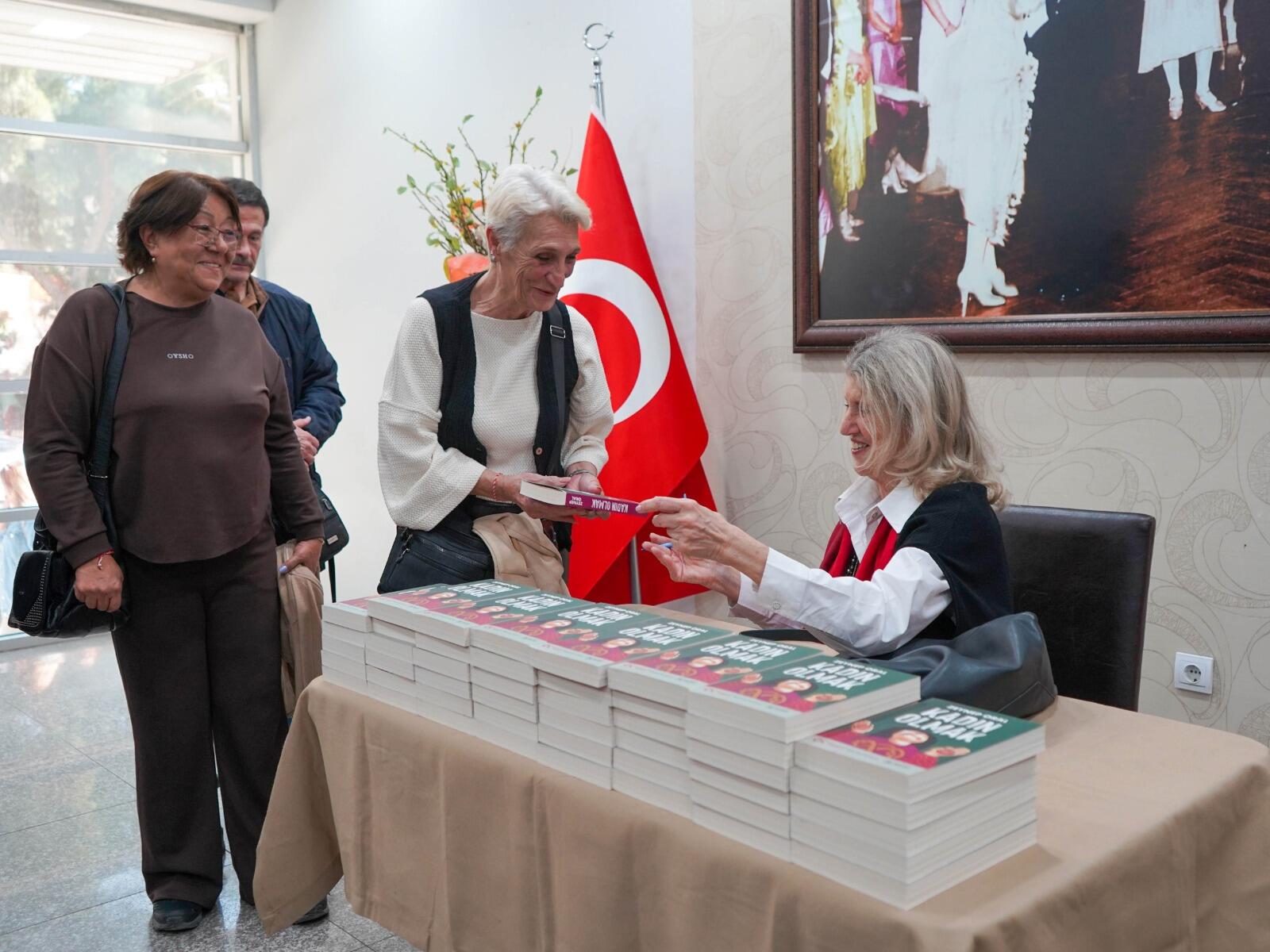 CHP İzmir Milletvekili