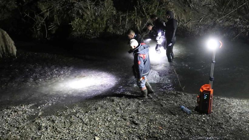 Dereye Düştüğü Sanılan 4 Yaşındaki Nazlı, Aranıyor Denizli