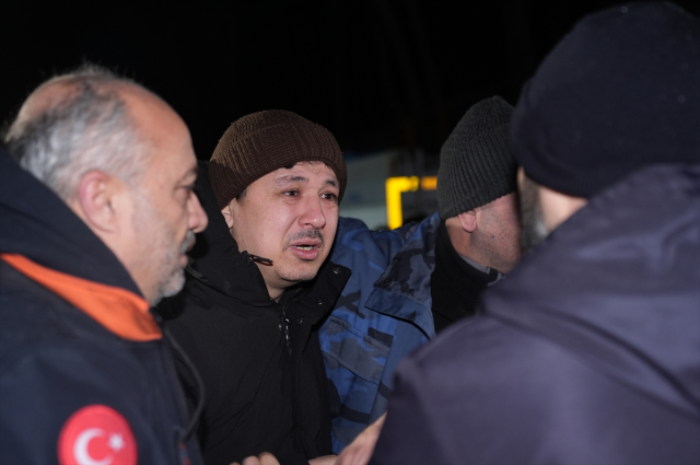 Ece Gürelin Eşi