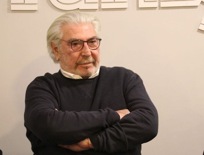 "Kendini değiştirirsen, dünyayı değiştirebilirsin"