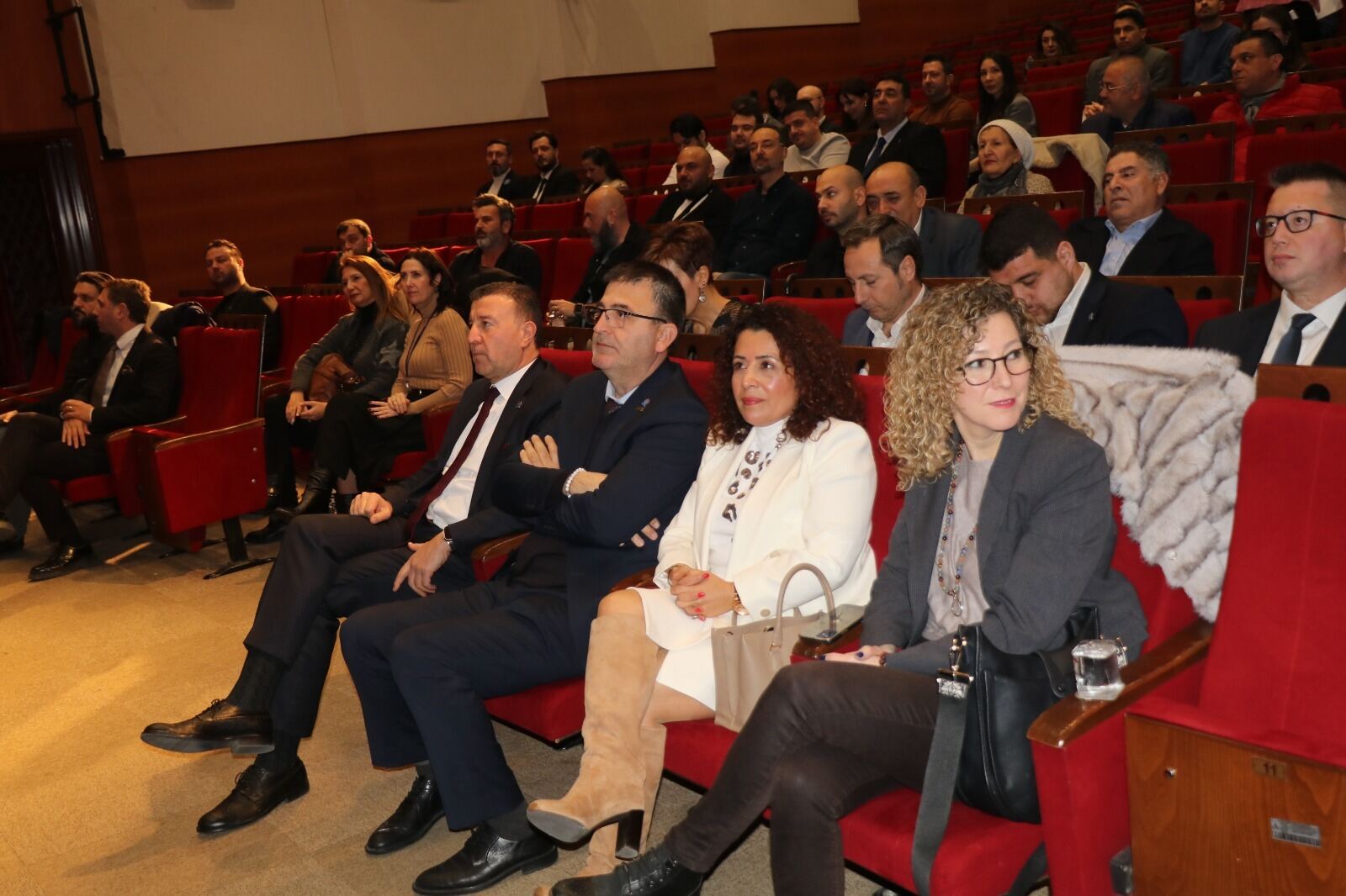 Genç Girişim ve Yönetişim Derneği (GGYD) İzmir Şubesi