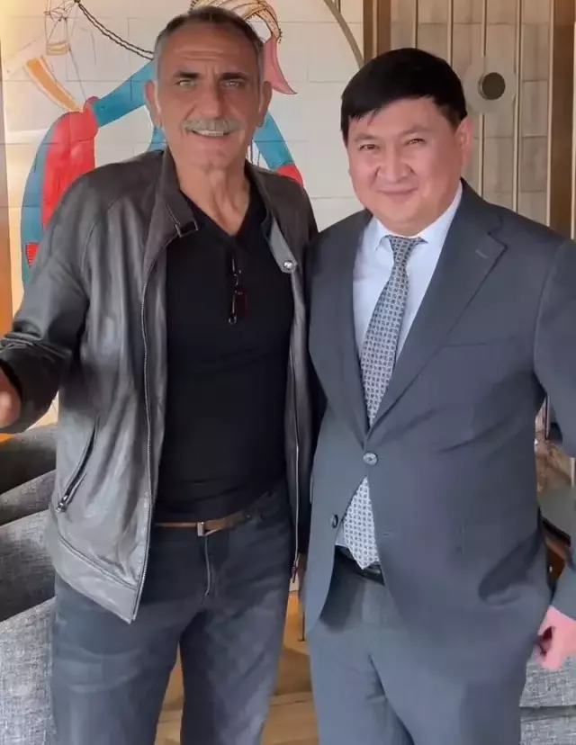 "Kurtlar Vadisi Yeniden Çekilir mi?"