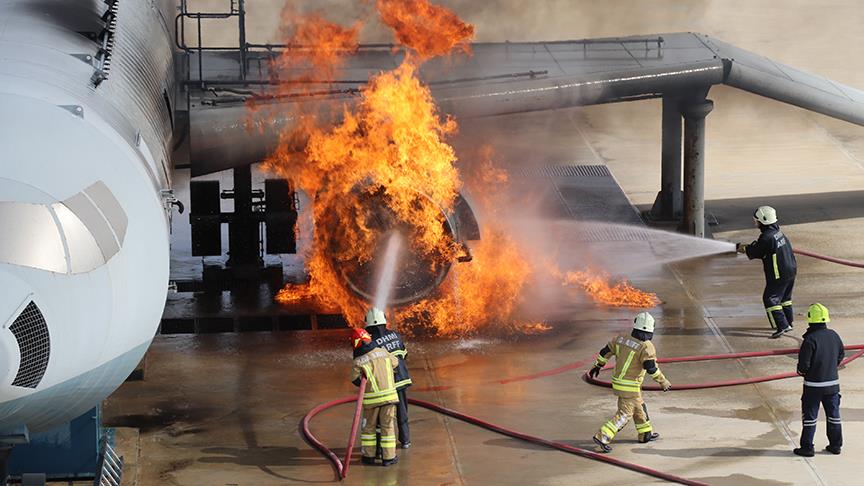 2025, havaalanında çalışan itfaiyeci maaşları ne kadar?