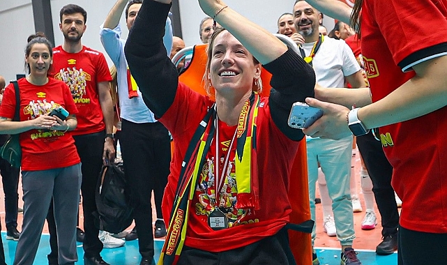 Şampiyonluk Sevincini Sedyede Yaşadı
