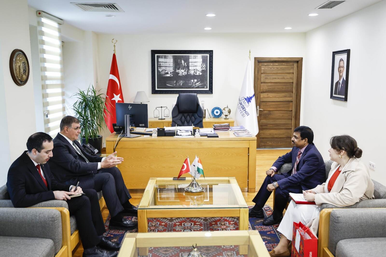 Hindistan büyükelçiliği