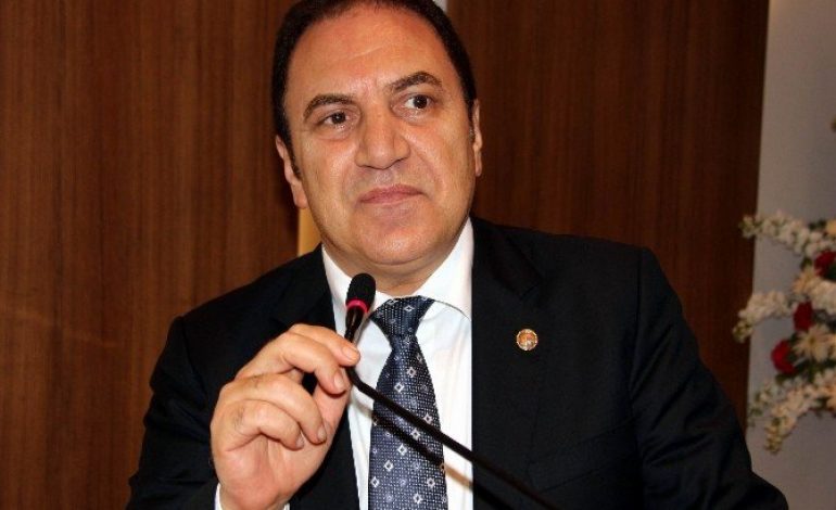 İzmir Emlakçılar Odası 2. Başkanı Nizamettin Aşa