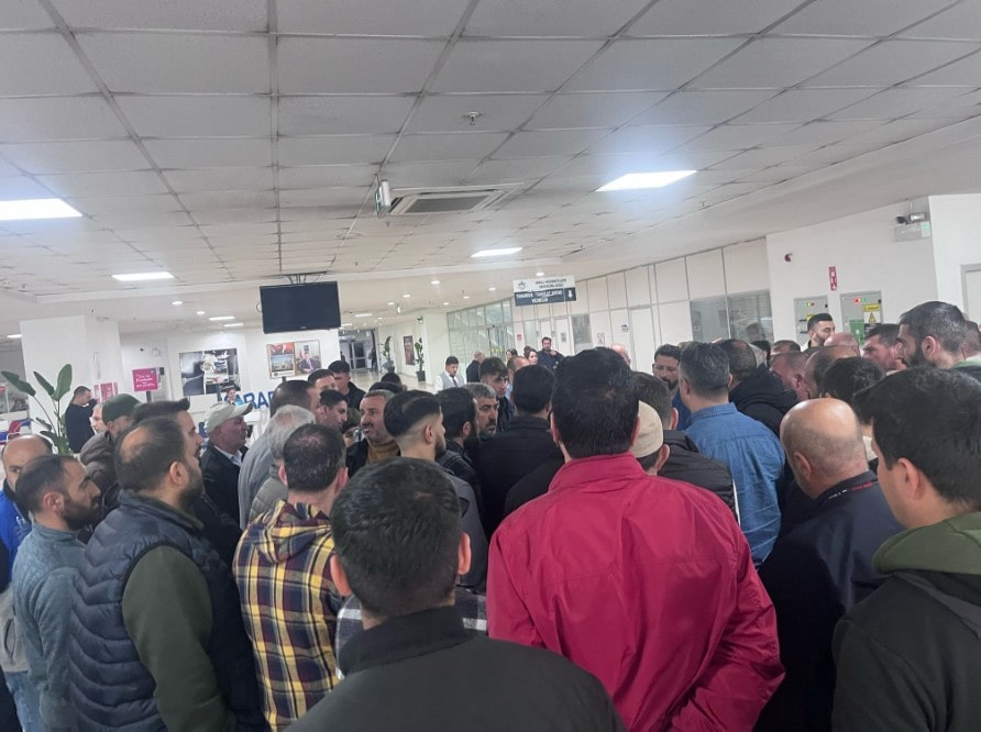 Karabağlar Beledi̇yesi̇ Pazar Esnafi Min