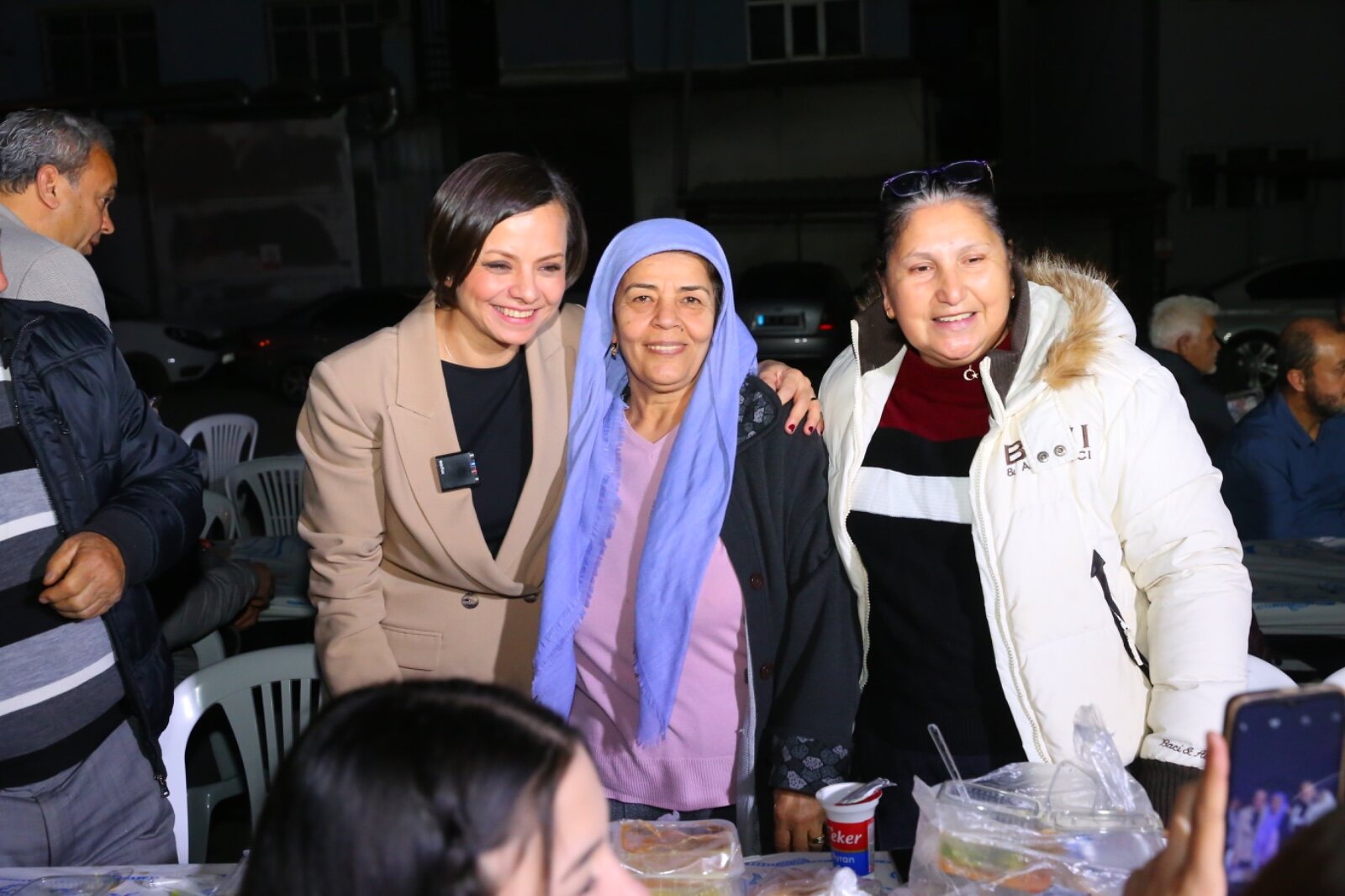Karabağlar iftar programı