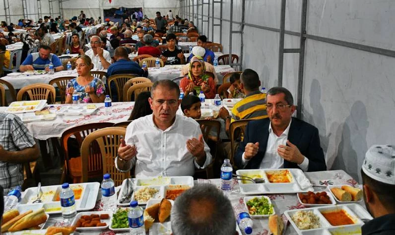 İftar çadırları 2.500 kişiye hizmet verecek