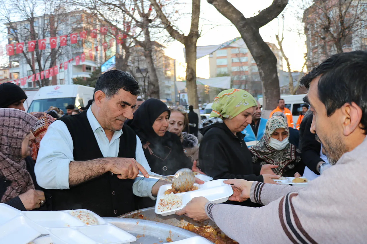 2025, Malatya'da iftar çadırları nerelere kurulacak?