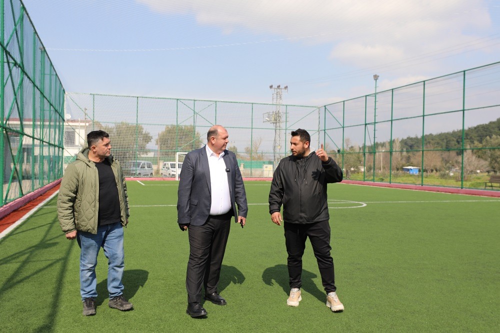 Menderes Değirmendere Halı Saha