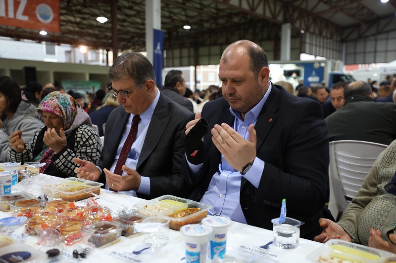 Menderes Sosyal Market (2)