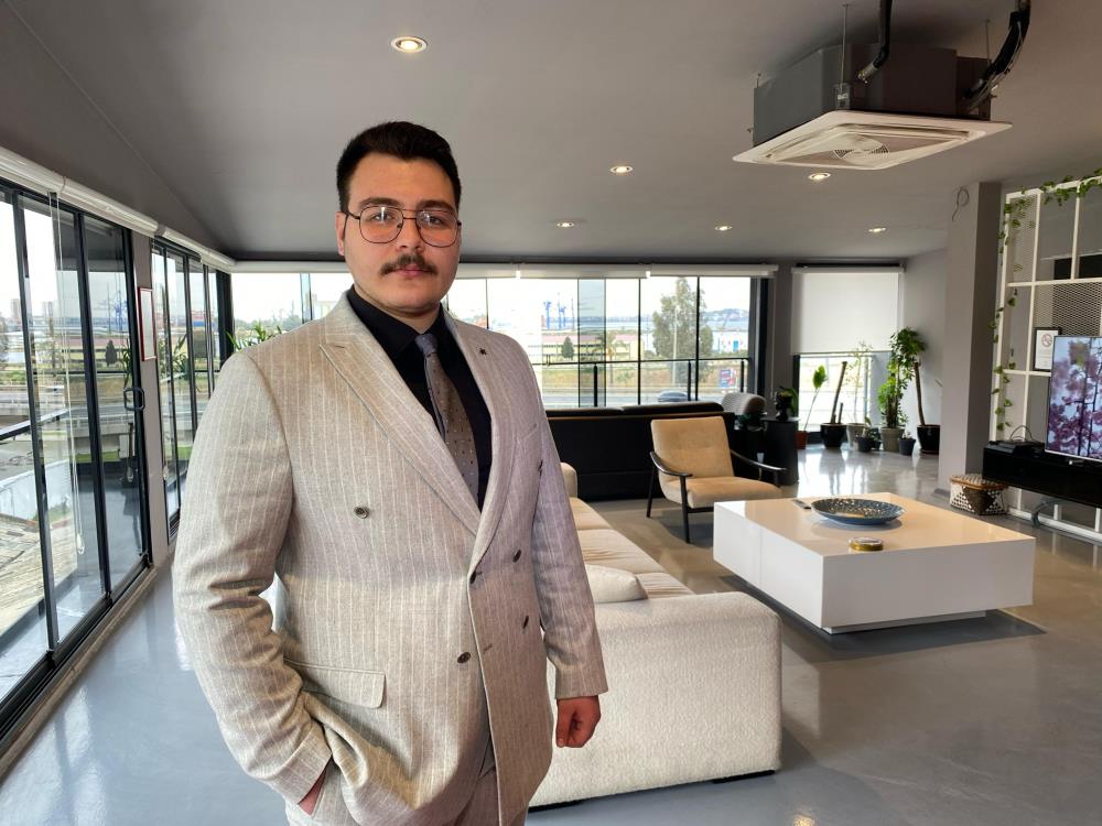 Motokuryelere Sinir Olduğu Için Durduk Yere Yumruk Attı