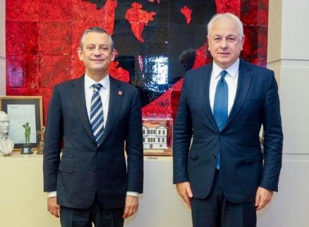 Özgür Özel ve Alaattin Köseler