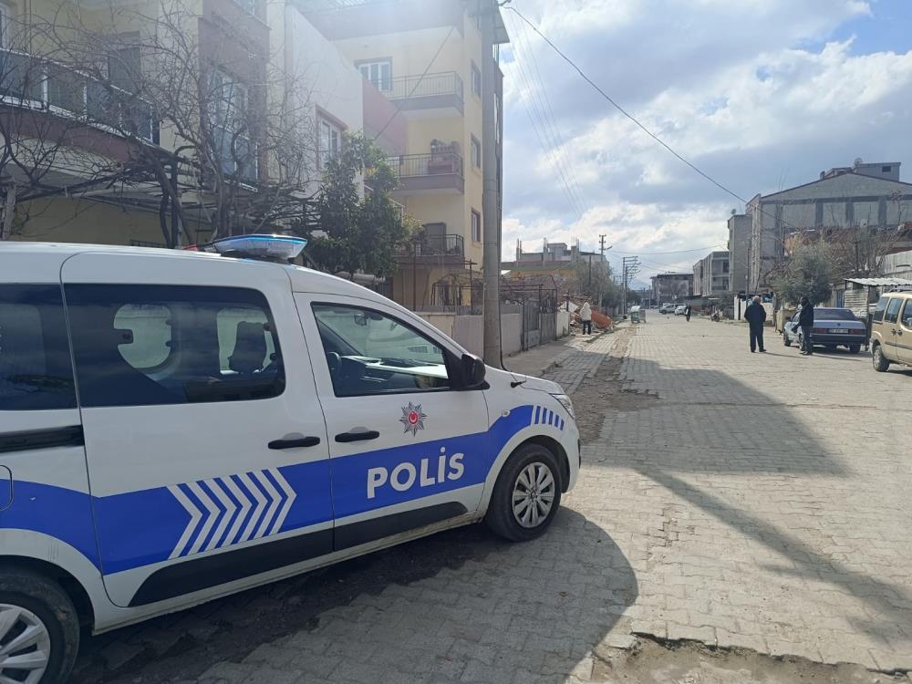 Polis Arabası