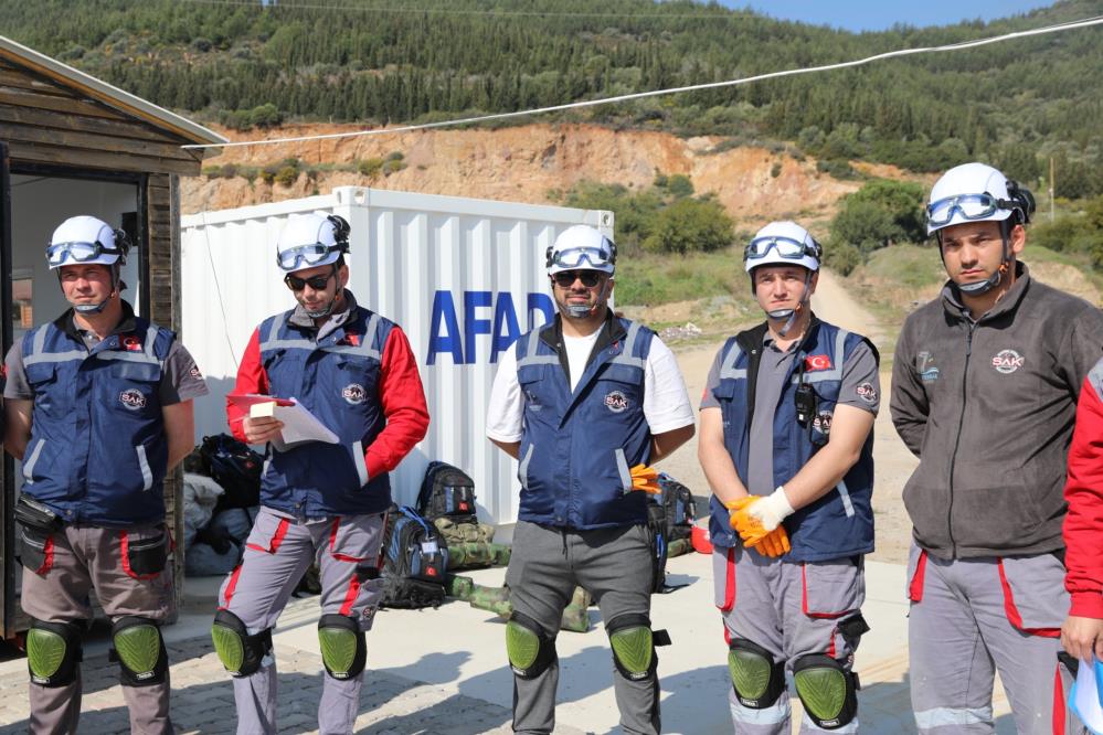 Seferihisar'da 'Sak' Ekipleri Afetlere Hazır