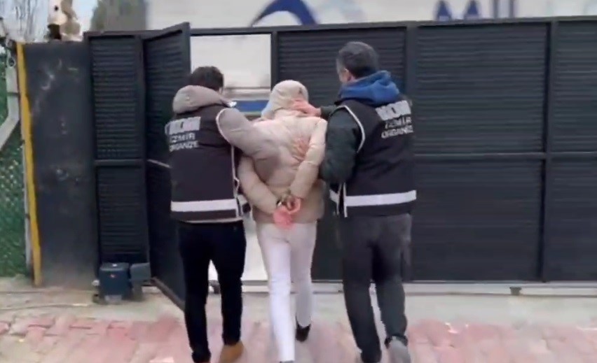 Yapılan çalışmalar neticesinde örgüt üyelerinin adresleri tespit edilerek, 25 Şubat tarihinde eş zamanlı operasyon düzenlendi.