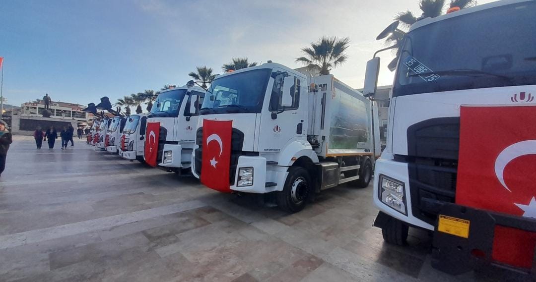 Cemil Tugay: İzmir’in her bir köşesi bizler için çok değerli