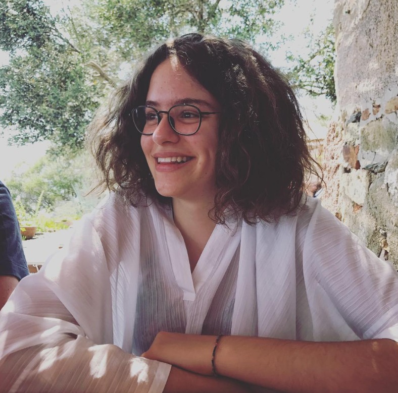 Zeynep Altaylı kaç yaşında?