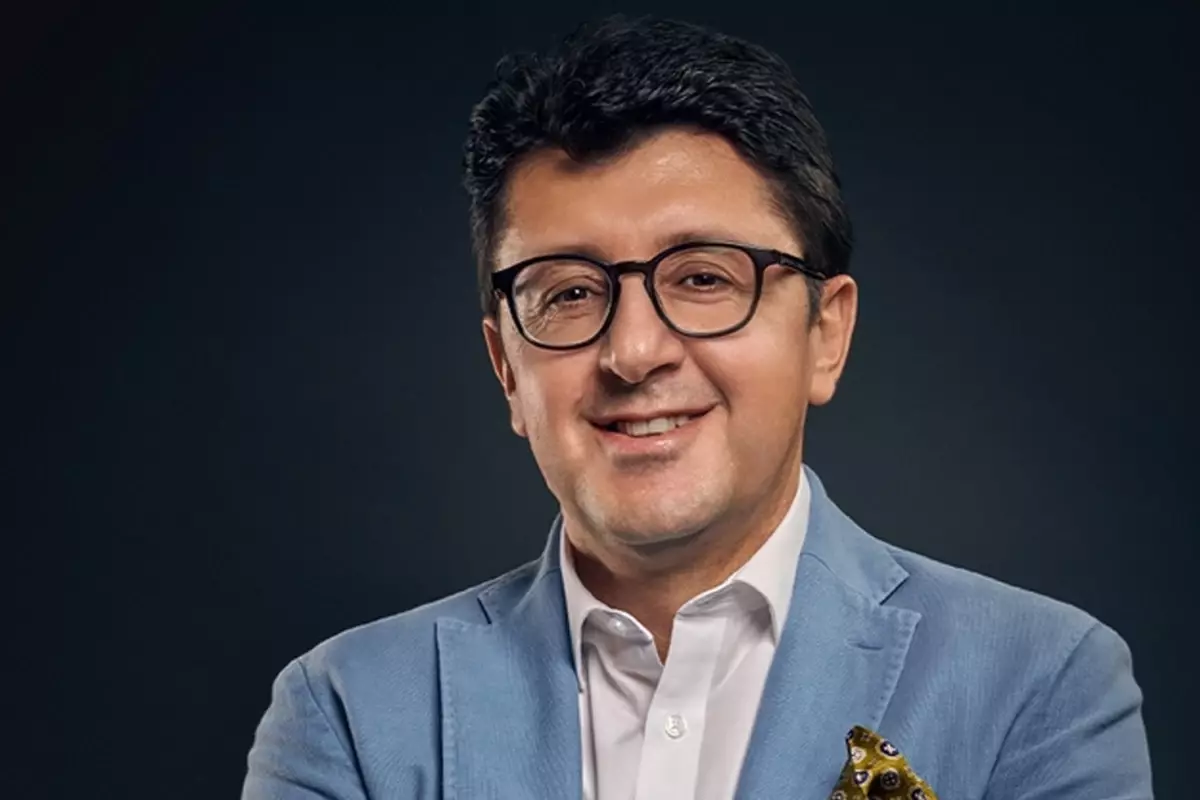 Ali Ender Colak Kimdir