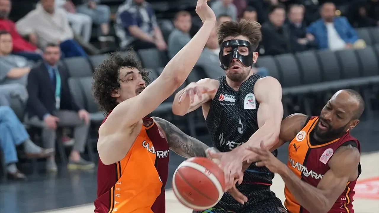 Aliağa Petkimspor, Galatasaray 1