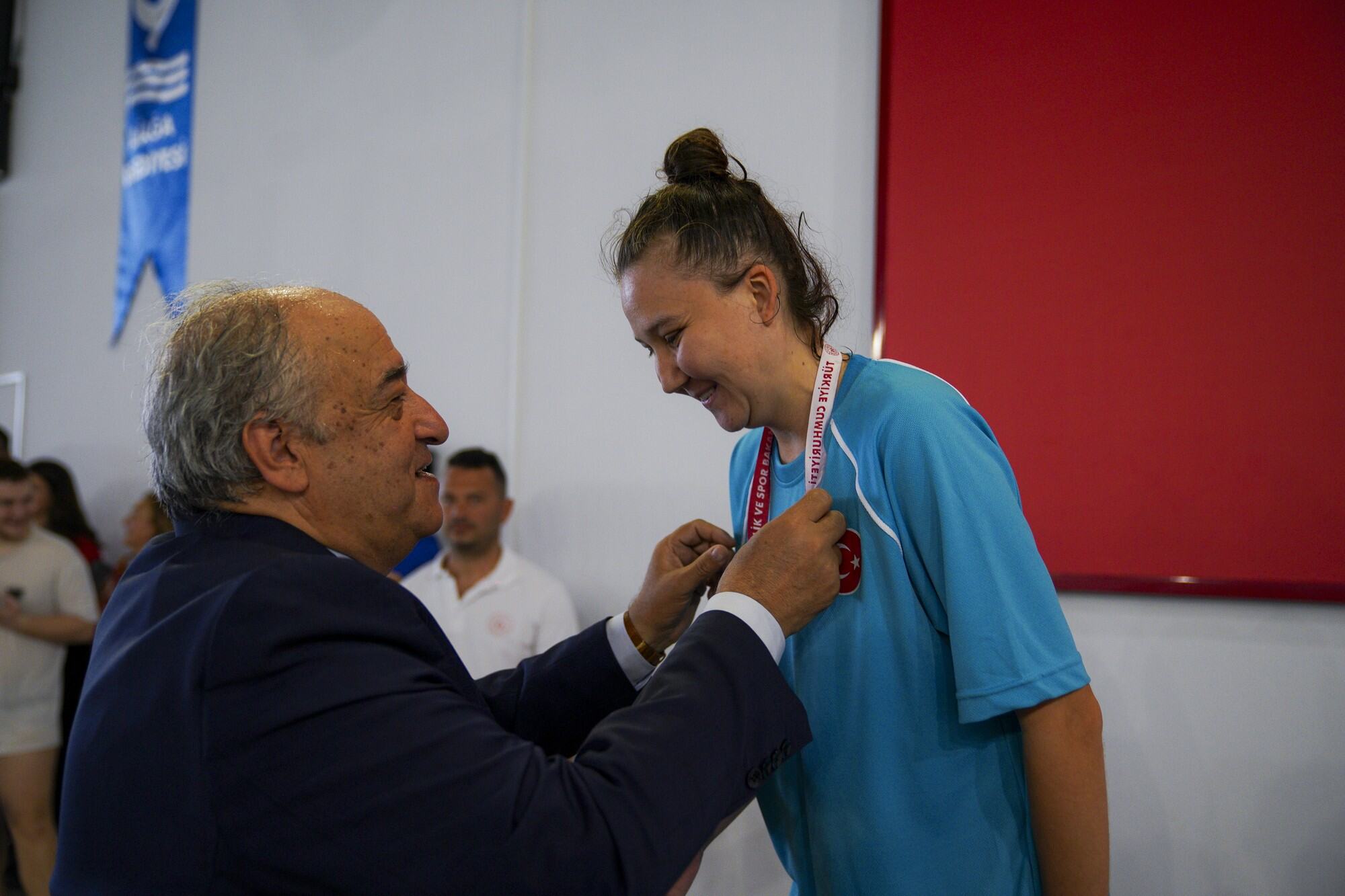 Aliağa Spor ve Yaşam Merkezi