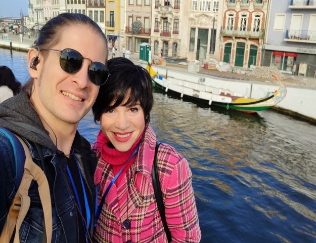 Aydilge Ve Kocası 1