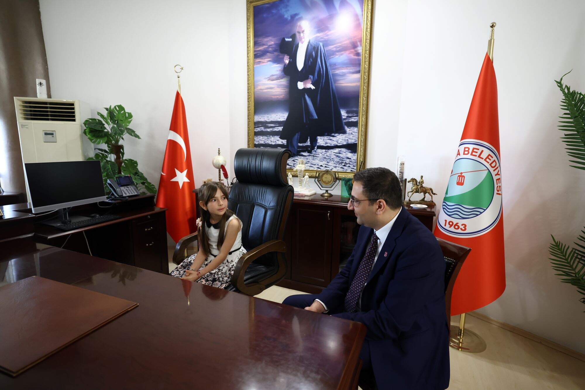 Başkan Onur Yiğit