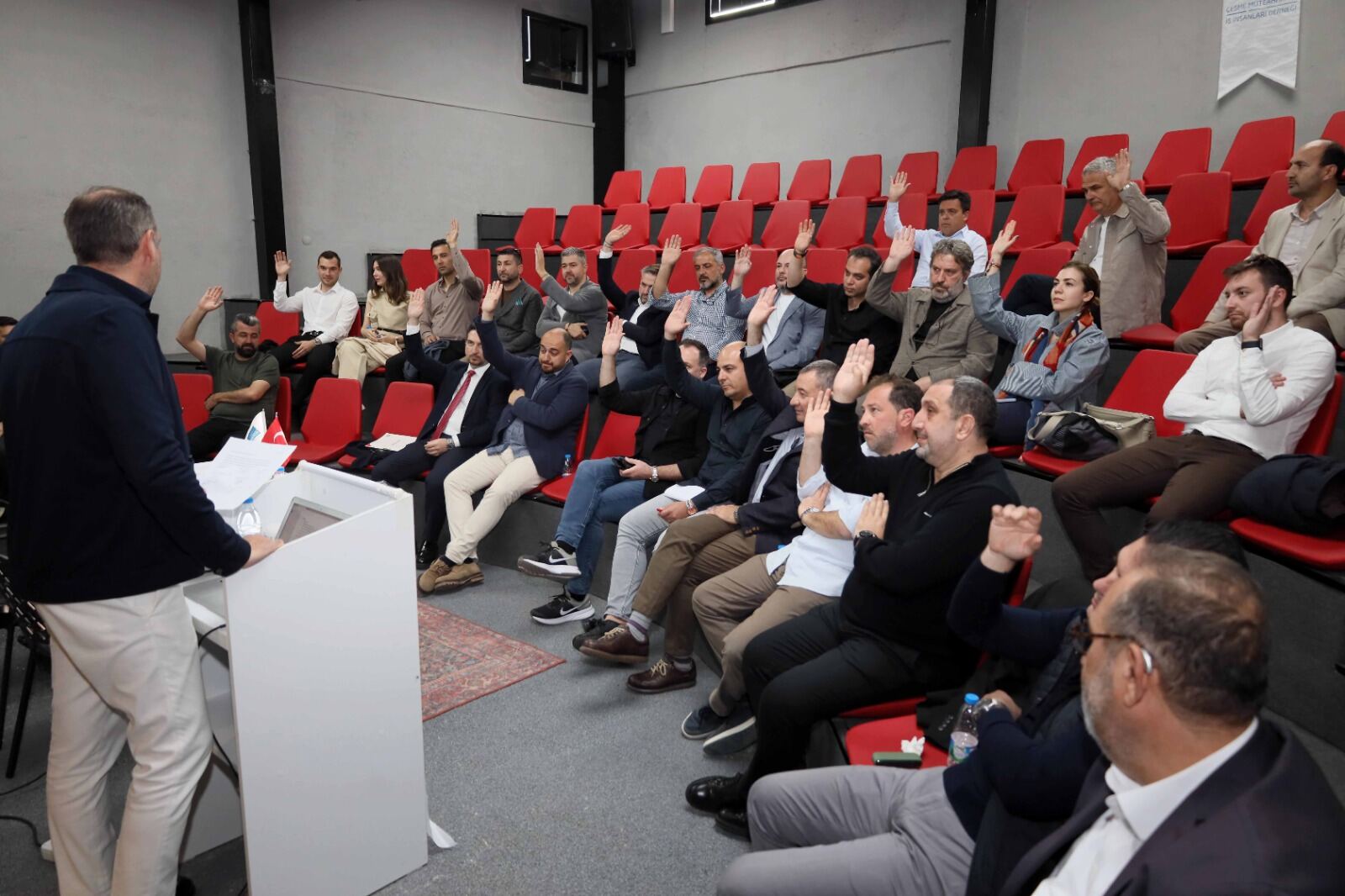 Çeşme Müteahhitler Derneği