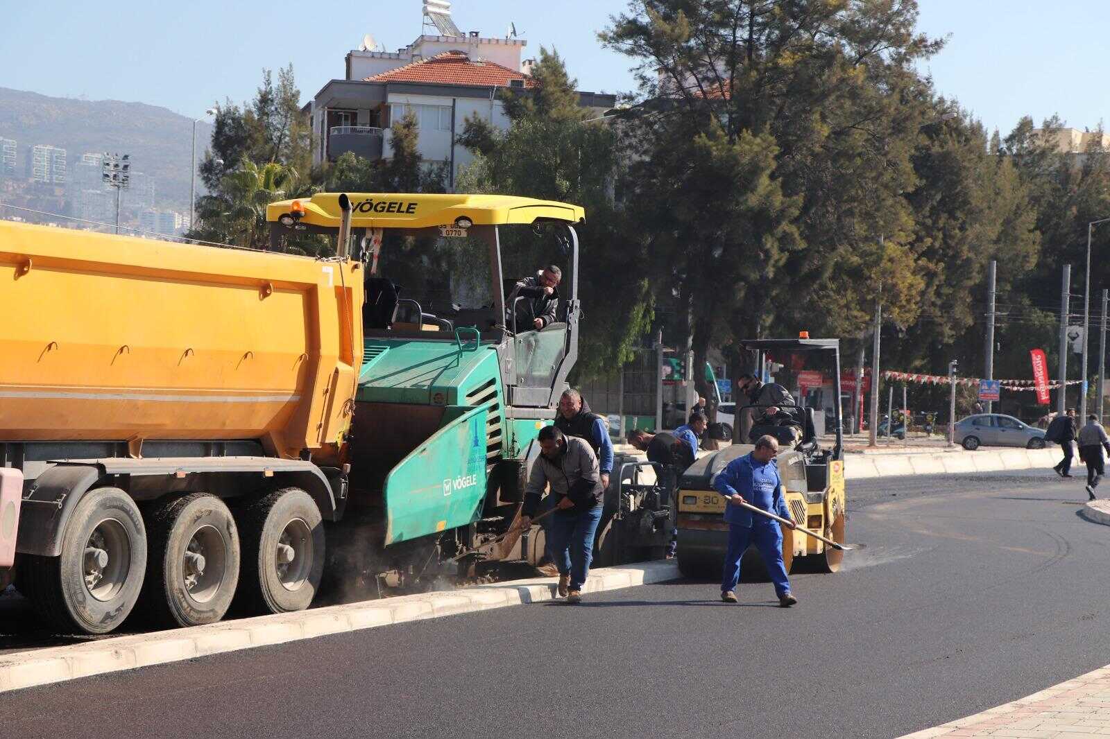 Çiğli Eski Havaalanı Caddesi