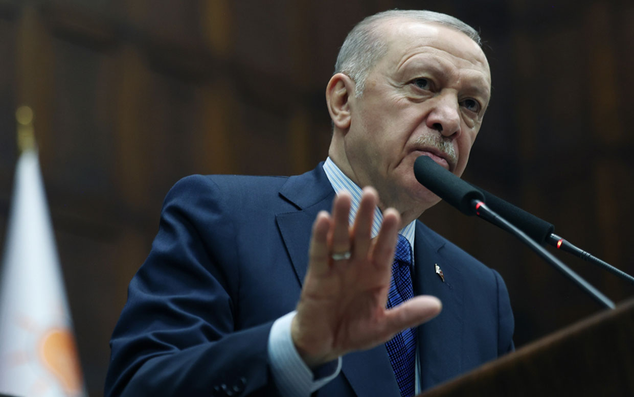 Cumhurbaskani Erdogan Ak Partinin Tek Sahibi Millettir