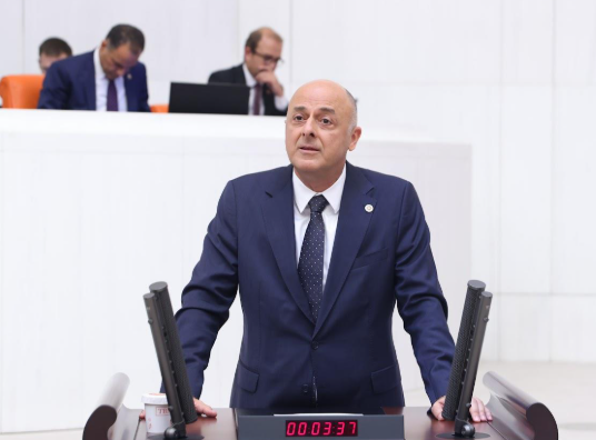 ÜMİT ÖZLALE-4