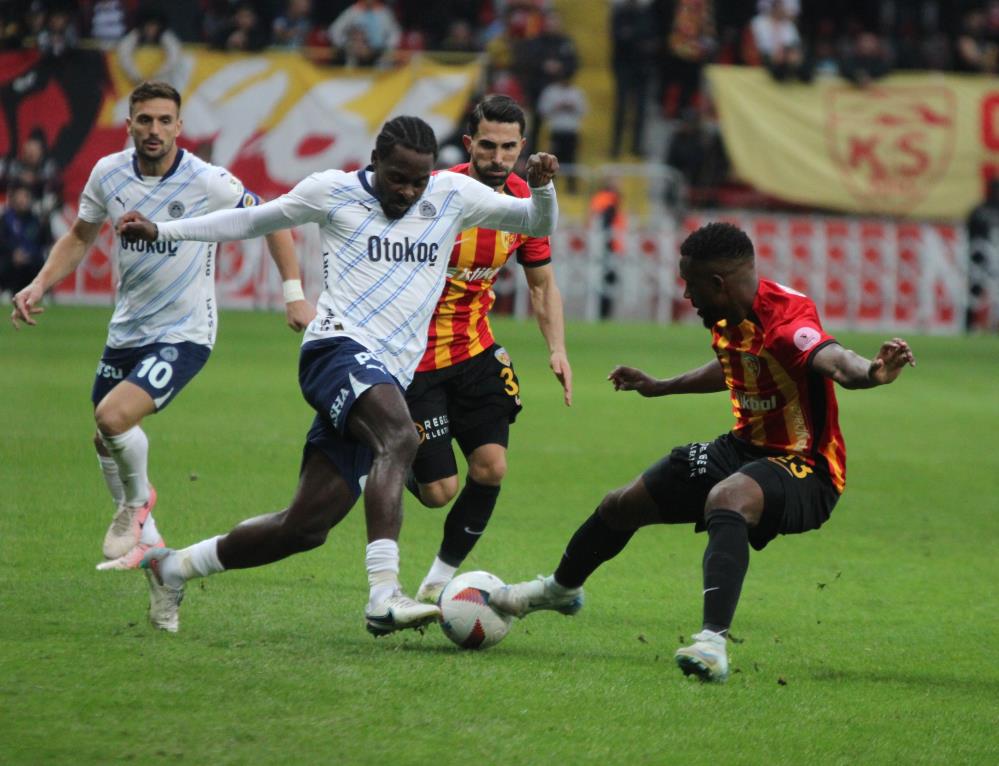 Fenerbahçe Ve Kayserispor 1