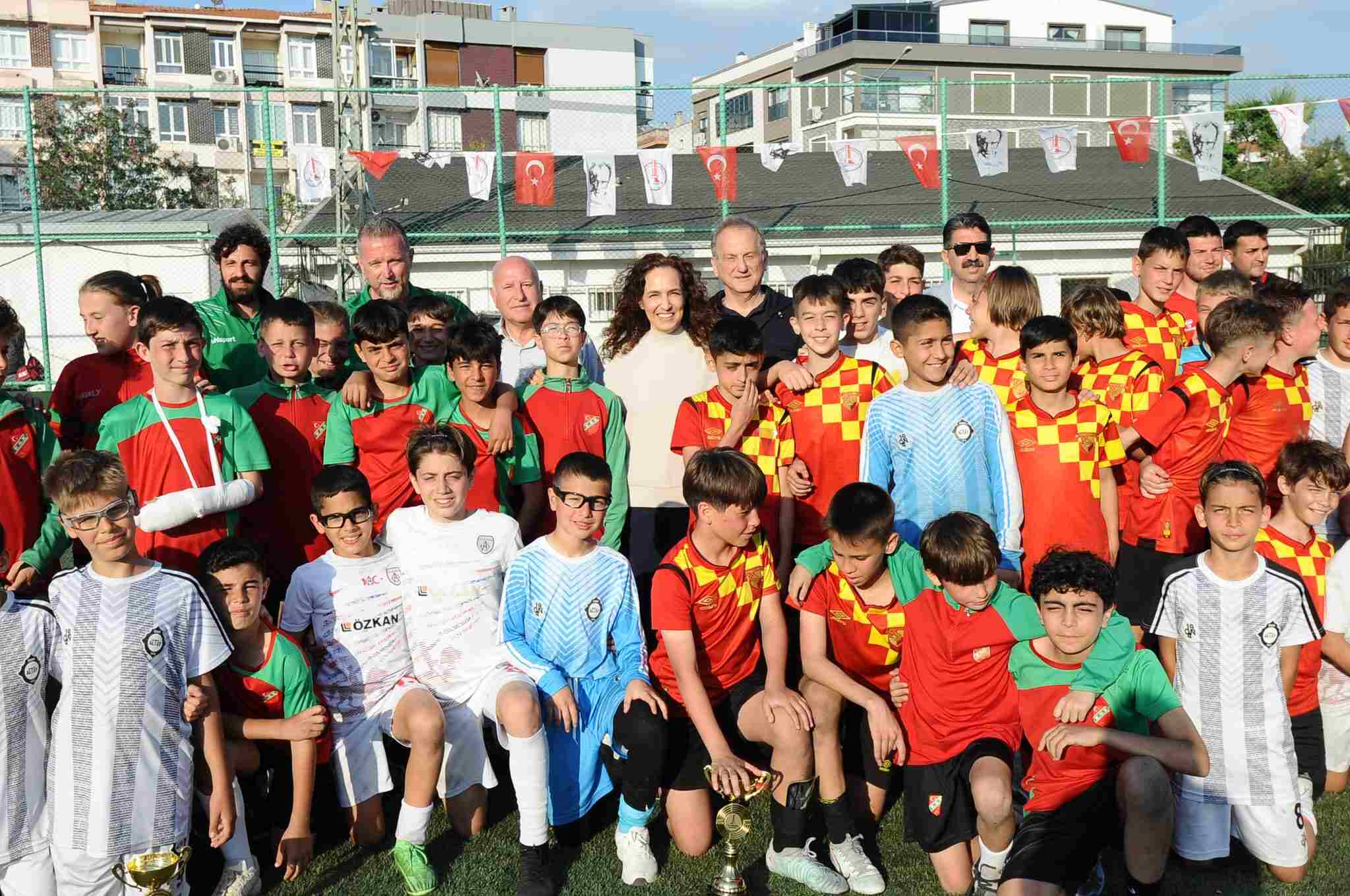 Hasan Türker Futbol Sahası