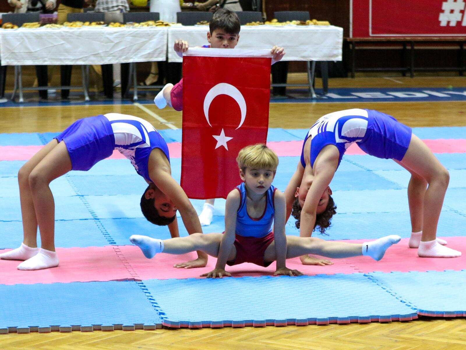 İzmir Büyükşehir Belediyesi Spor Kulübü