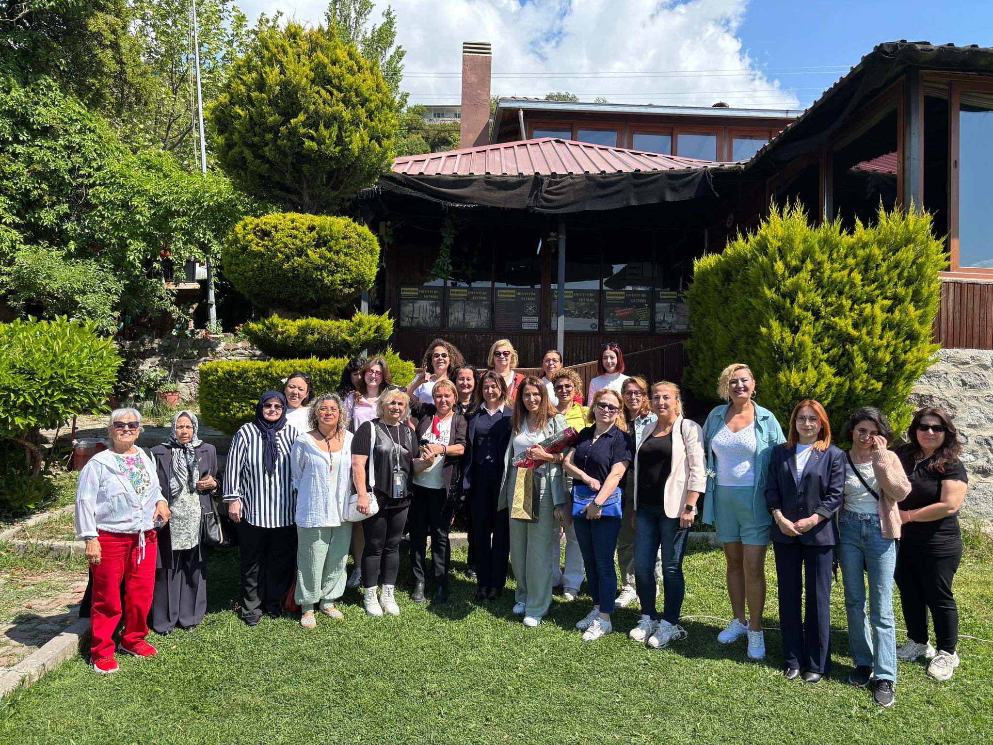 Zafer Partili kadınlardan etkin katılım ve dayanışma