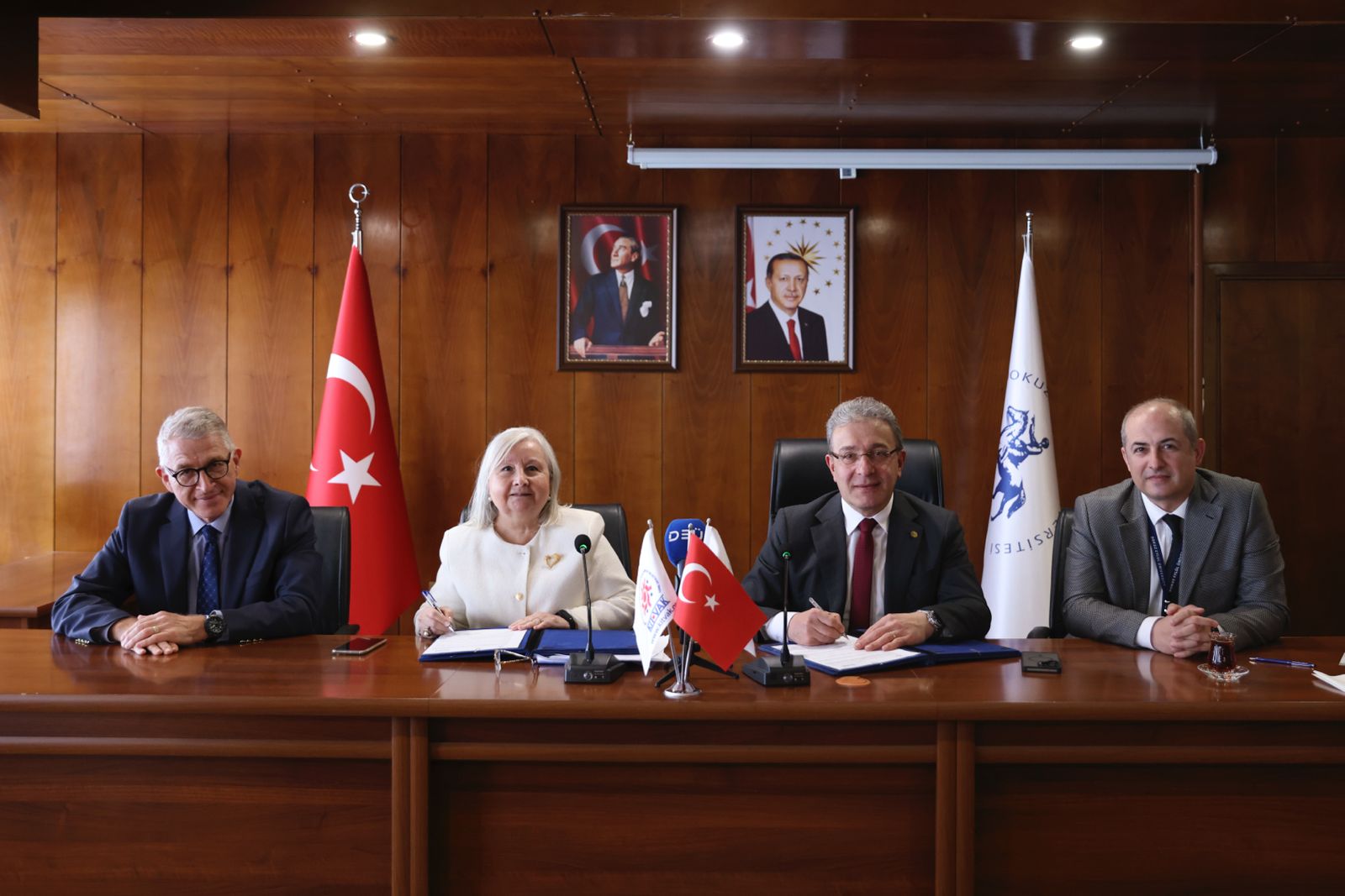 Kemik İliği Transplantasyon ve Onkoloji Merkezi Kurma ve Geliştirme Vakfı