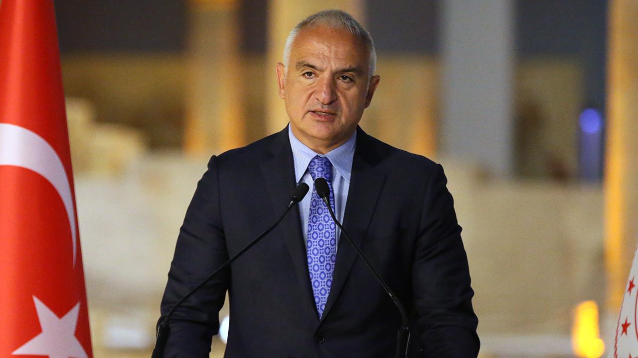 ‘Yüzlerce eser ziyaretçilerin karşısına çıktı’