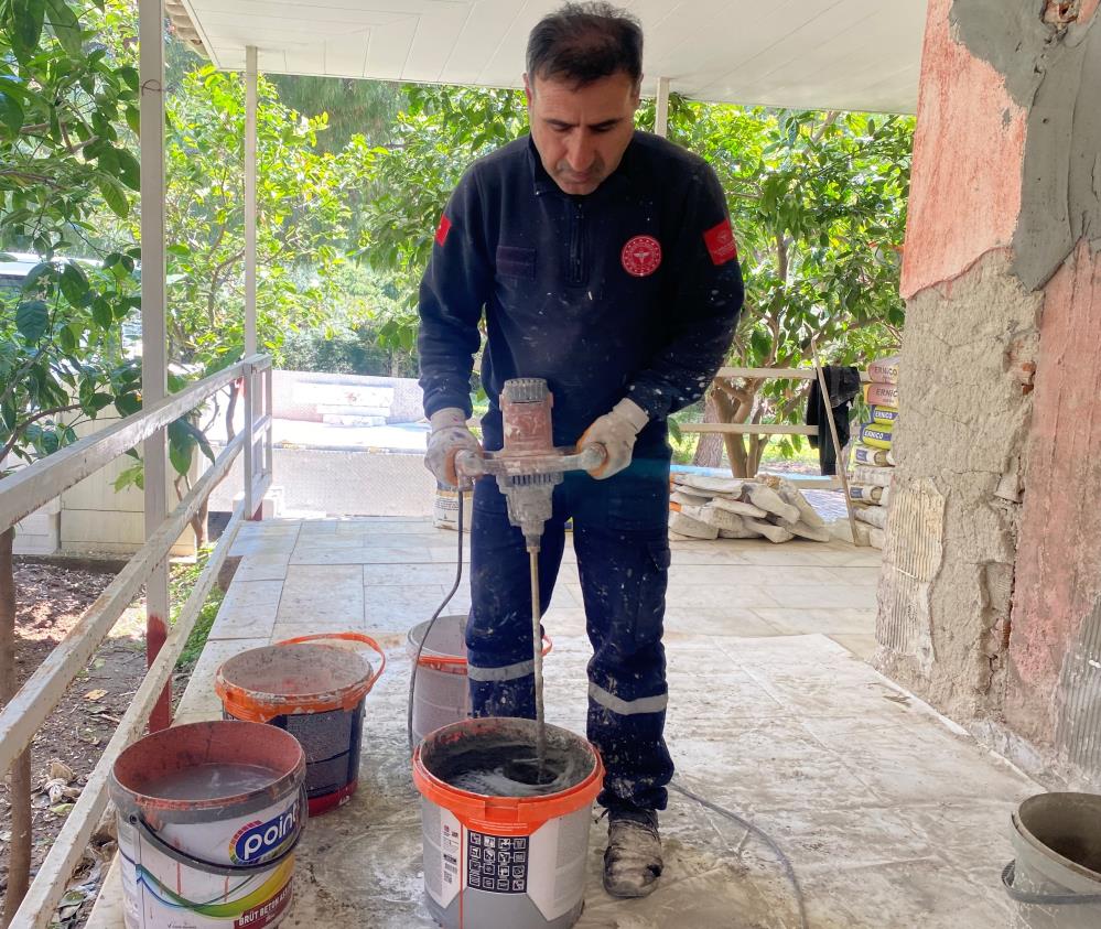 Milli Atlet Olacaktı, Inşaat Ustası Oldu Izmr